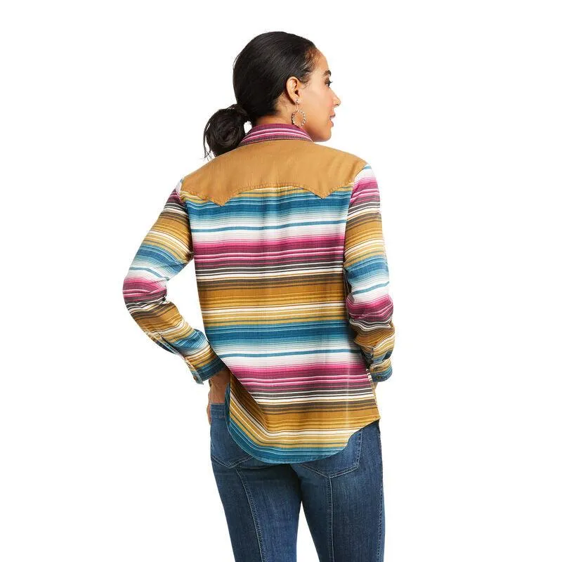 Ariat Women's Getaway Serape Long Sleeve Western Shirt 10037235