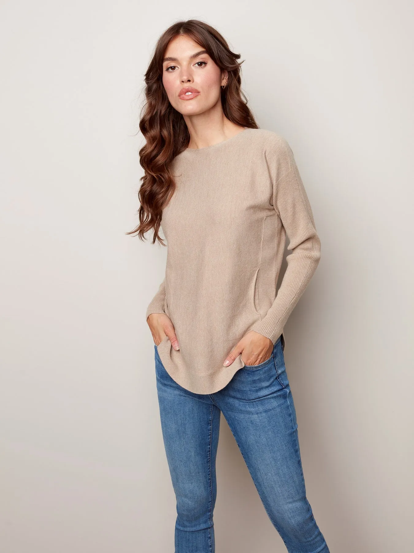 BACK LACE-UP DETAIL SWEATER