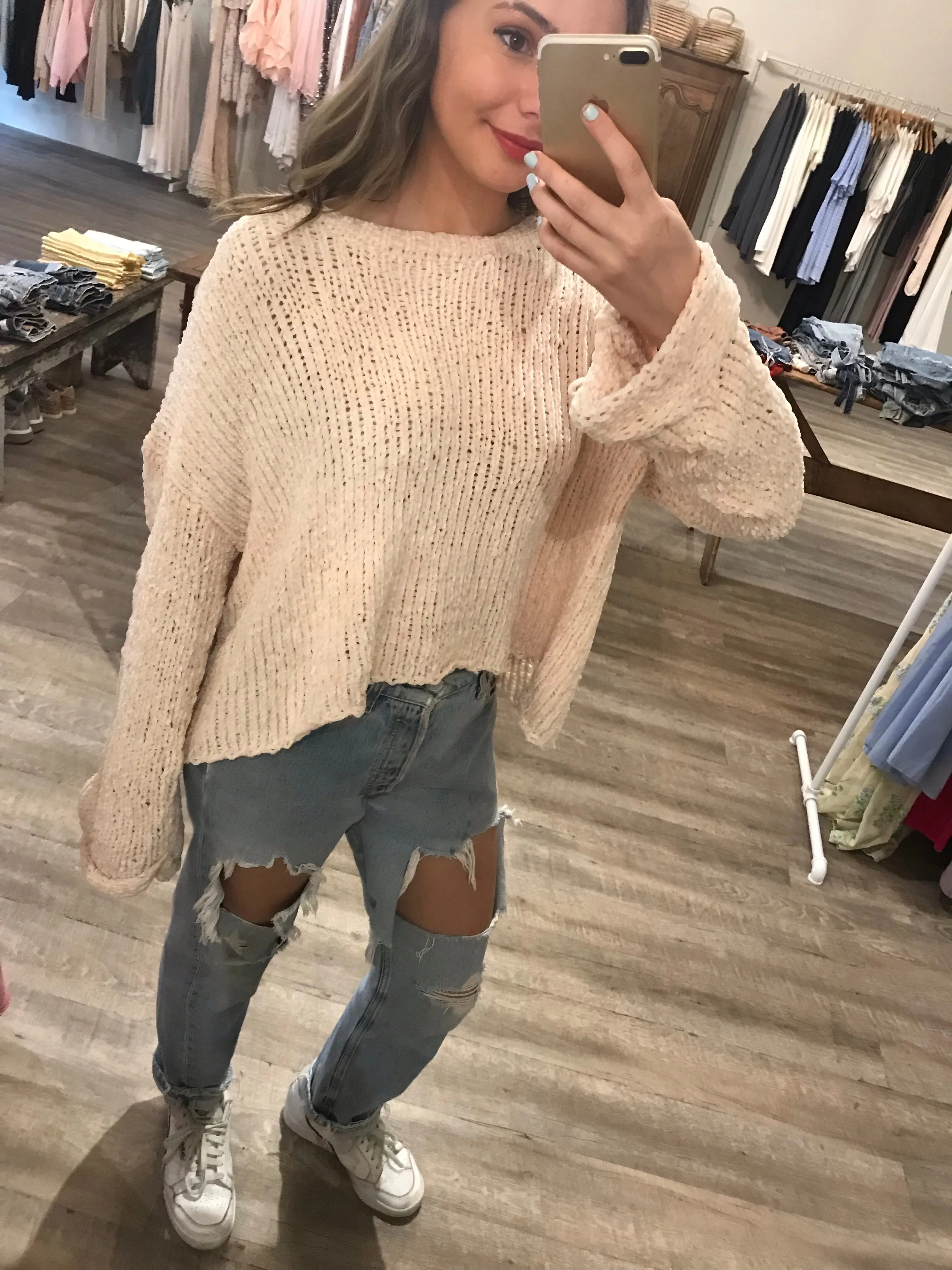 O & O white sweater