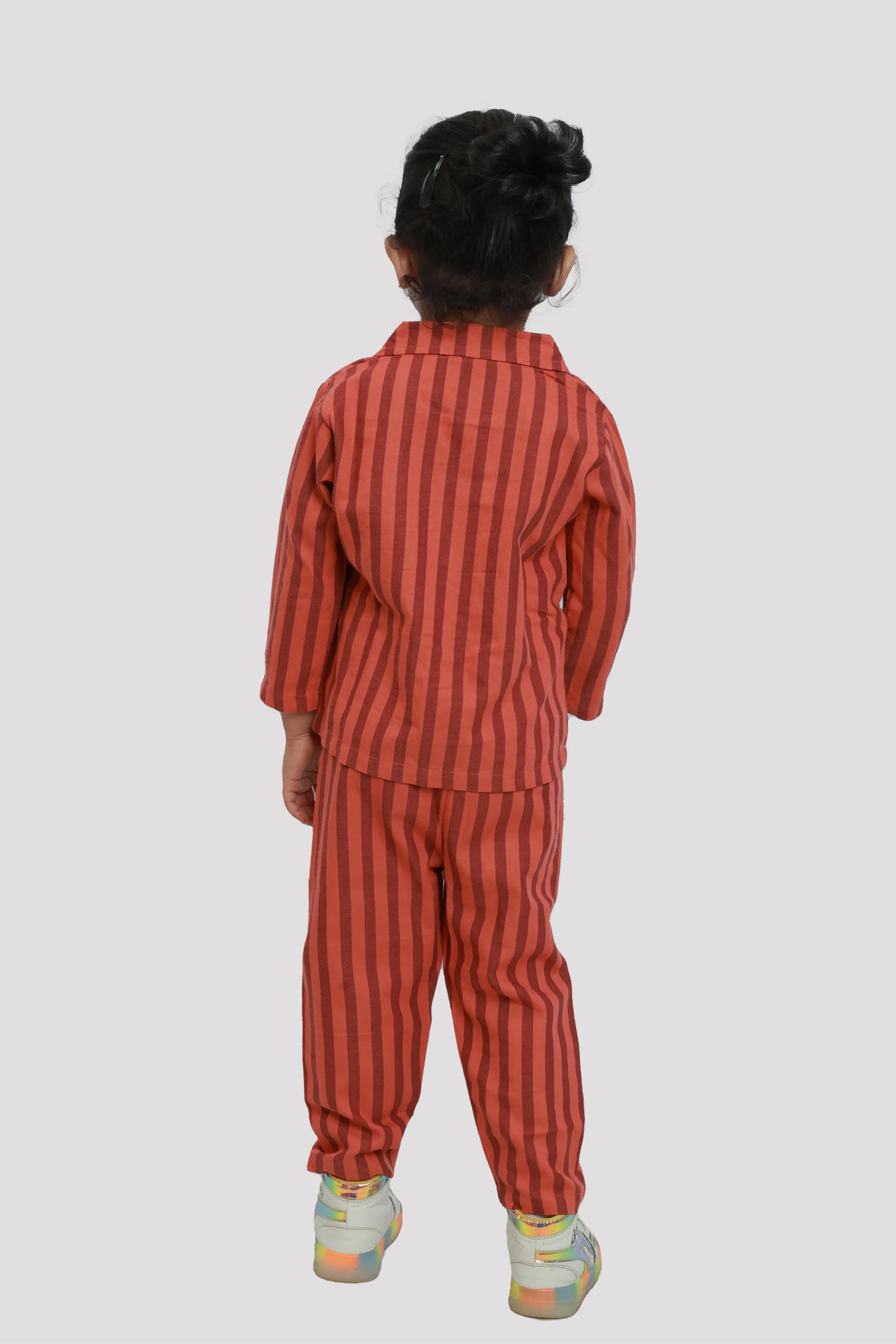 Ventra Brown Stripe Nightwear